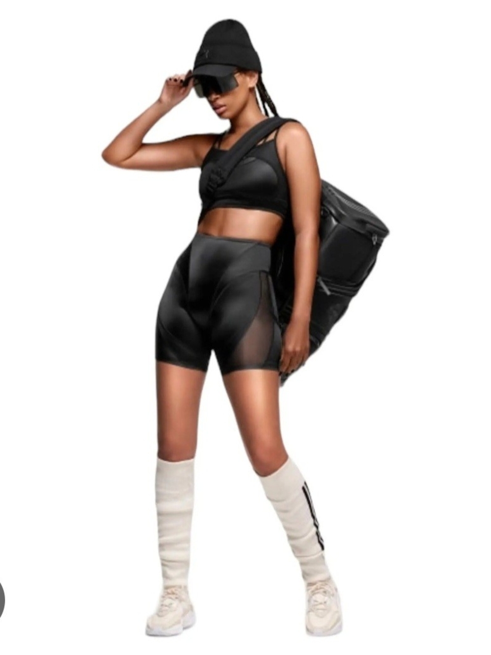 Ivy Park Noir Bike Shorts - Women